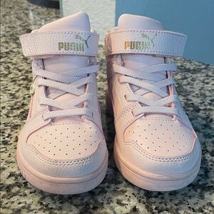 PUMA Kids Light Pink Sneakers